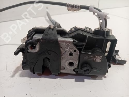 Used Front right lock OPEL CORSA F (P2JO) 1.2 (68) (101 hp) 27638858