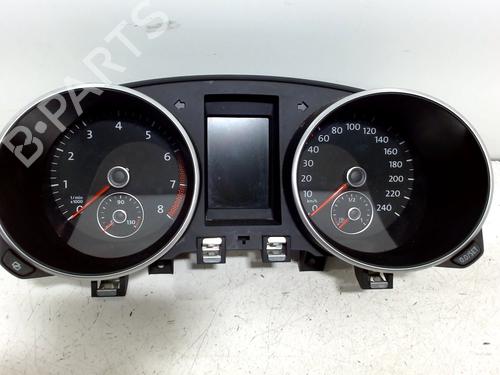 Instrument cluster VW GOLF VI (5K1) 1.4 TSI (122 hp) 11028428