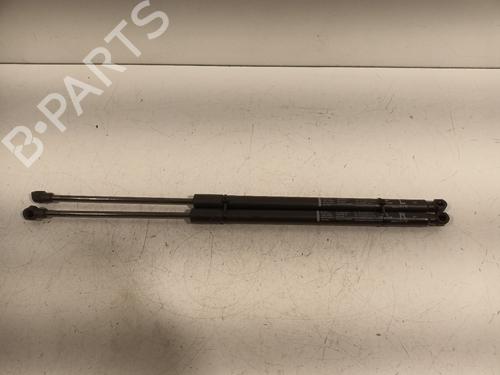 Tailgate lift support MITSUBISHI OUTLANDER III (GG_W, GF_W, ZJ, ZL, ZK) Plug-in Hybrid (GG2W) | BP18072436C138 