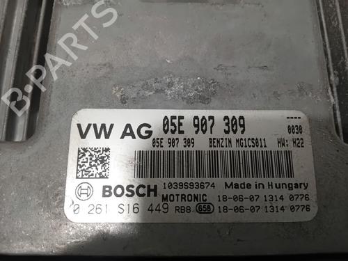 Engine control unit (ECU) AUDI A3 Limousine (8VS, 8VM) 1.5 TFSI | BP32493070M57