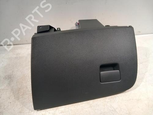 Used Glove box Glove box 39267821 39267821
