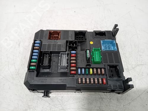 fuse-box-peugeot-2008-i-cu_-2013-38467862 main image