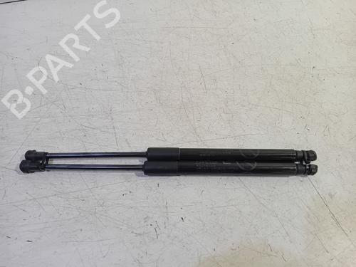 Gassdemper Bakluke TOYOTA AURIS (_E18_) 2.0 D-4D (ADE186_, ADE186R) (124 hp) 22618485