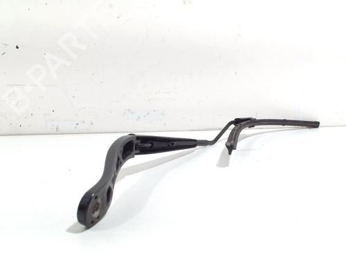 Front windshield wiper arm RENAULT MEGANE IV Grandtour (K9A/M/N_) 1.5 dCi 110 | BP13720258C143 