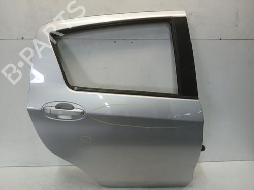 Used Right rear door Right rear door 39050343 39050343