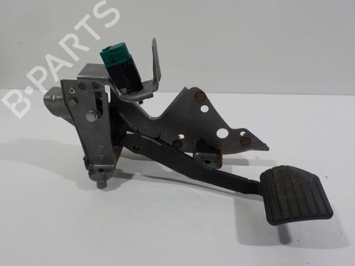 Used Break pedal RENAULT ZOE (BFM_) ZOE (88 hp) 16668016