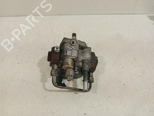 Used Fuel pump Fuel pump 18147747 18147747