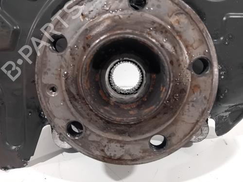 Left front steering knuckle VW TOURAN (5T1) 1.6 TDI | BP30573858M25