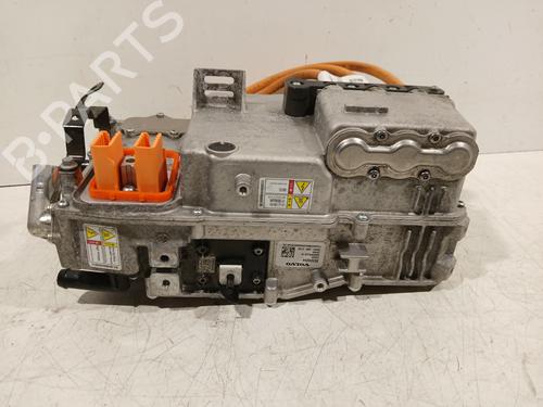 Used Inverter/Converter Inverter/Converter VOLVO XC40 (536) T5 Plug-in Hybrid (262 hp) 33607799 33607799