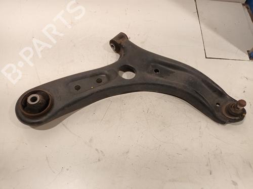 Used Right front suspension arm KIA RIO IV (YB, SC, FB) 1.0 T-GDI 100 (101 hp) 31856576