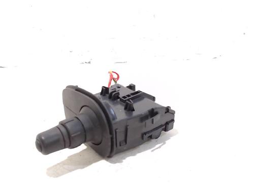 Used Switch RENAULT CLIO III (BR0/1, CR0/1) 1.5 dCi (75 hp) 13199972