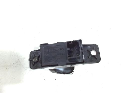 Right front window switch ABARTH 500C / 595C / 695C 1.4 (312.AXY1A, 312.AXY11) | BP13007926I26 - Image 3