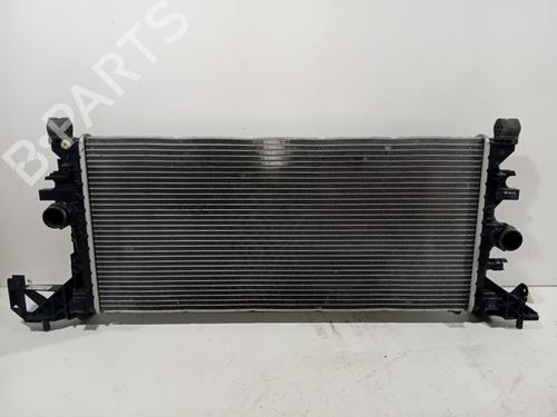 Used Water radiator Water radiator 29077131 29077131