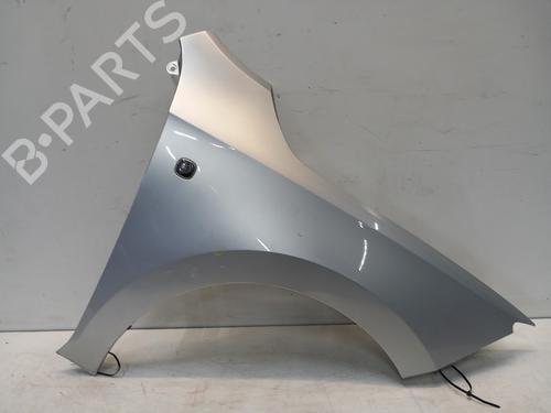 Used Right front fenders Right front fenders 39099824 39099824