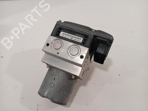 Używane Pompa ABS BMW 5 (F10) 523 i (204 hp) 30709010