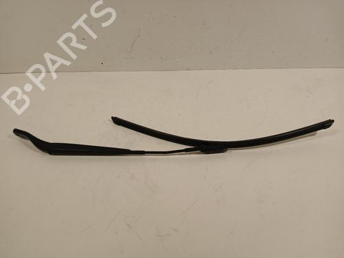 Used Front windshield wiper arm PEUGEOT 208 II (UB_, UP_, UW_, UJ_) 1.2 PureTech 75 (75 hp) 30290112