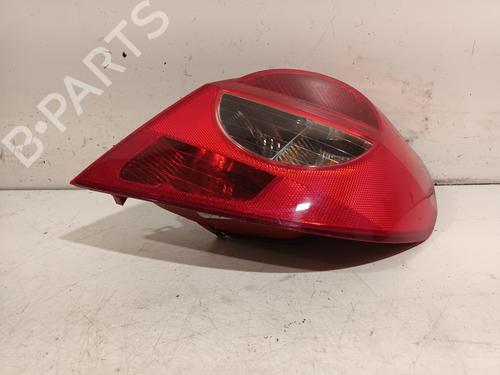 Used Right taillight RENAULT CLIO III (BR0/1, CR0/1) 1.6 16V (BR05, BR0B, BR0Y, BR15, BR1J, BR1M, BR1Y, CR0B,... (112 hp) 15295974