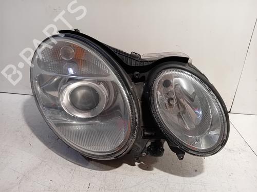 Koplamp rechts MERCEDES-BENZ E-CLASS (W211) E 320 CDI (211.026) (204 hp) 21662590
