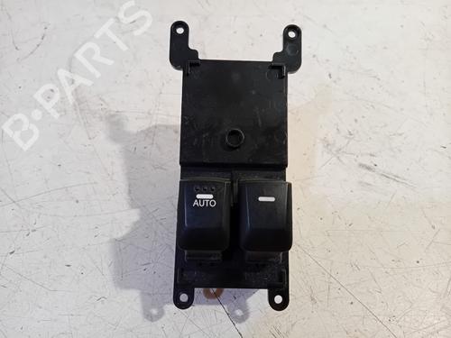 switch-kia-rio-iii-ub-125-cvvt-935701w000-s160-2011-2012-2013-2014-2015-2016-2017-22688358 main image
