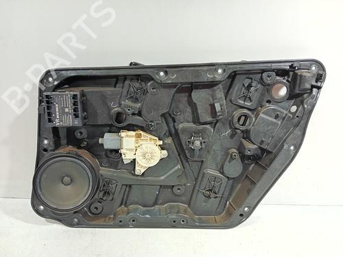 Used Front right window mechanism Front right window mechanism MERCEDES-BENZ A-CLASS (W176) A 180 (176.042) (122 hp) 22180853 22180853