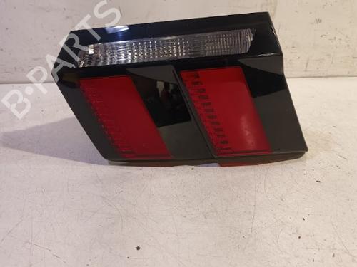Used Left tailgate light PEUGEOT 3008 II SUV (MC_, MR_, MJ_, M4_) 1.6 BlueHDi 120 (120 hp) 13713850