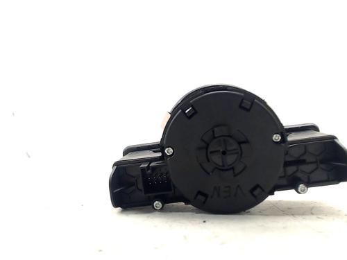 Headlight switch MERCEDES-BENZ GLA-CLASS (X156) GLA 250 4-matic (156.946) | BP11967318I24 