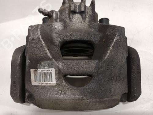 Used Right front brake caliper DS DS 3 / DS 3 CROSSBACK (UR_, UC_, UJ_) 1.2 PureTech 130 (URHNSS) (131 hp) 31856595