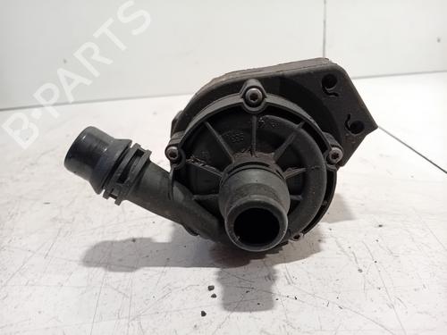 Used Auxiliary water pump BMW 3 (F30, F80) 330 e (252 hp) 25716764