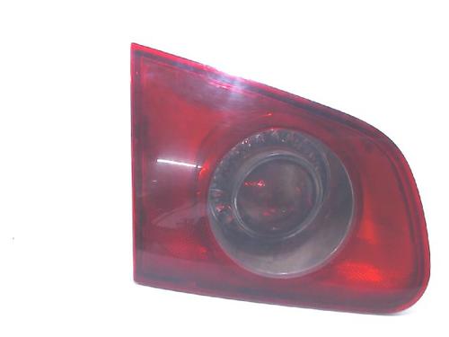 Achterlicht kofferdeksel achterklep links VW PASSAT B6 Variant (3C5) 2.0 TDI 16V (140 hp) 5763569