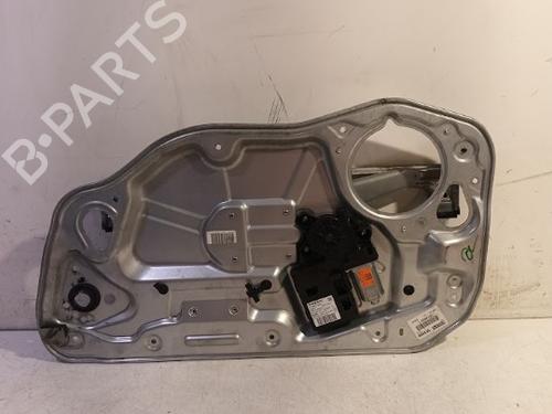 Used Front right window mechanism VOLVO V50 (545) 2.0 D (136 hp) 13753700