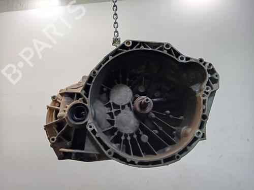 Used Gearbox NISSAN INTERSTAR Van (X70) dCi 100 (101 hp) 25777275