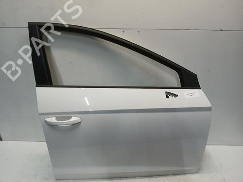 Used Right front door Right front door SEAT LEON ST (5F8) 1.0 TSi (86 hp) 40254932 40254932