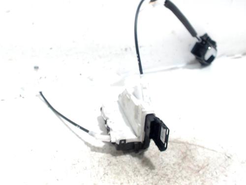 Used Front right lock PEUGEOT 5008 (0U_, 0E_) 1.6 HDi (114 hp) 13202262