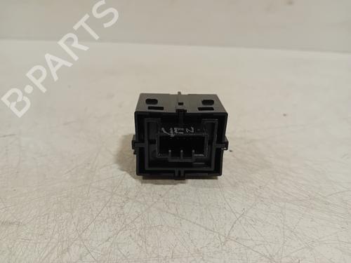 Switch JAGUAR XE (X760) 2.0 D | BP25379434I30 - Image 4