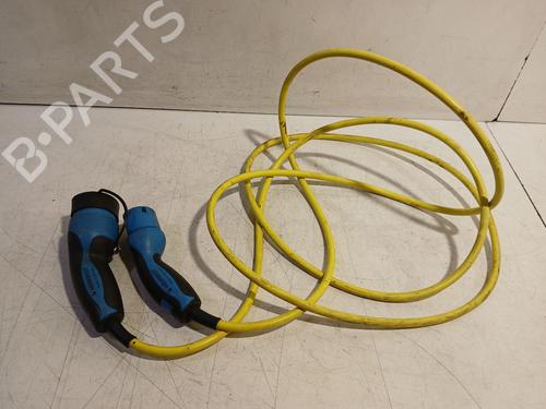 Used Cable Cable VOLVO V60 I (155) D6 Hybrid AWD (280 hp) 33268231 33268231