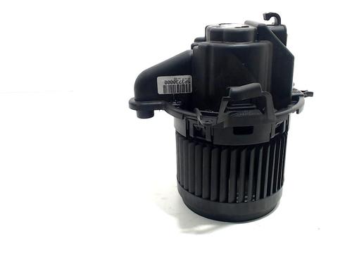 Varmeblæser RENAULT CLIO IV (BH_) 1.2 LPG 16V (73 hp) 10670037