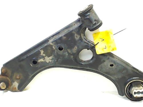 Used Left front suspension arm FIAT QUBO (225_) 1.3 D Multijet (225CXB1A, 225AXB1A, 225CXB11, 225AXB11,... (75 hp) 938672