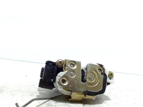 Front right lock MITSUBISHI OUTLANDER I (CU_W) 2.4 4WD (CU5W) | BP13206425C97 
