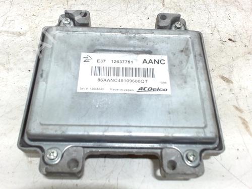Used Engine control unit (ECU) Engine control unit (ECU) 12213983 12213983
