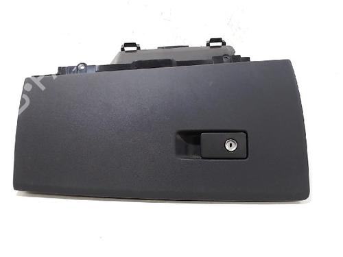 Used Glove box VOLVO V70 III (135) 2.4 D (175 hp) 3729460