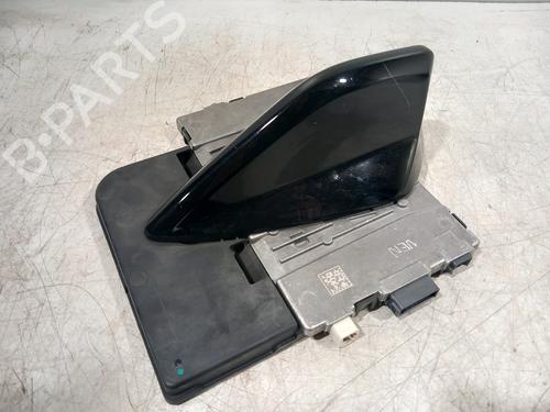 Used Antenna/Base Antenna/Base OPEL ASTRA L (OV5) 1.2 (FPHNPJ) (110 hp) 36260488 36260488