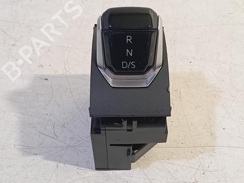 manual-gearbox-selector-vw-golf-viii-variant-cg5-db5-20-tdi-5wa713041k-2020-21539744 main image