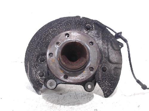 Used Right front steering knuckle BMW 3 (E90) 320 i (150 hp) 13200651