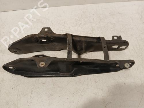 Used Right rear suspension arm Right rear suspension arm BMW 5 Touring (G31) 530 i Mild-Hybrid (252 hp) 34103990 34103990