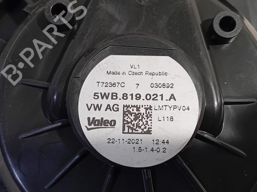 Heater blower motor AUDI A3 Sportback (8YA, 8YF) RS3 TFSI quattro | BP24584495M62 