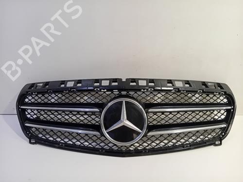 Used Grille MERCEDES-BENZ A-CLASS (W176) A 200 (176.043) (156 hp) 29541057