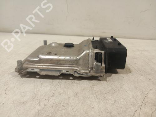 Used Engine control unit (ECU) Engine control unit (ECU) 39513062 39513062