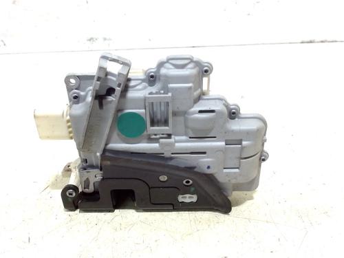 Used Front right lock VW PASSAT B7 (362) 1.4 TSI (122 hp) 13204276