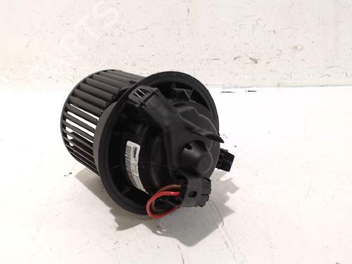 Heater blower motor RENAULT CLIO IV (BH_) 1.2 TCe 120 (BHM0) | BP6153836M62 