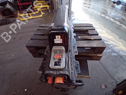 Used Battery VOLVO XC60 II (246) T6 Plug-In Hybrid AWD (340 hp) 30617974